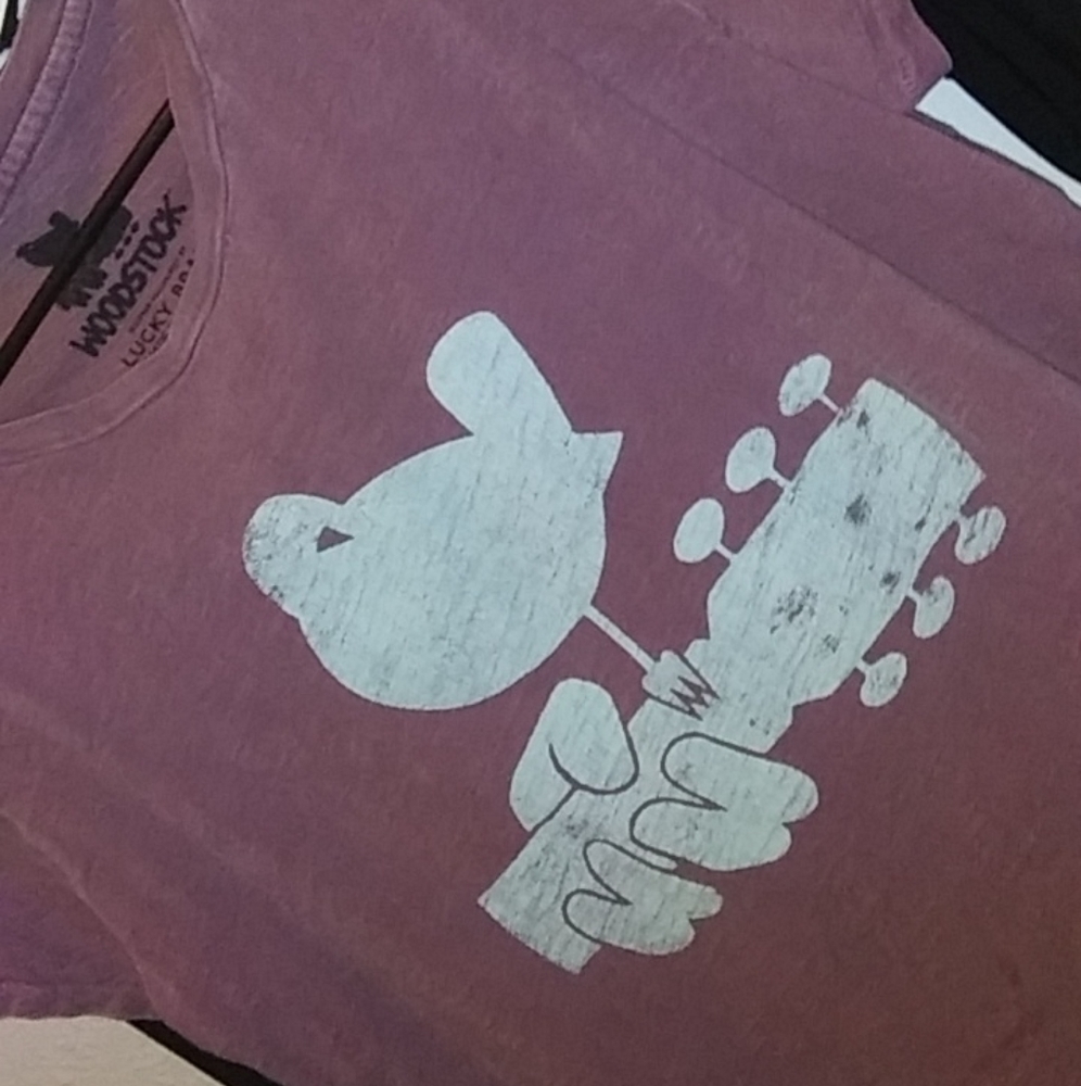 Lucky Brand T-Shirt